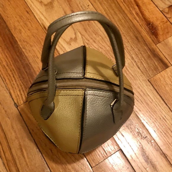 Silver & Gold mini colorblock round bag - Picture 4 of 8